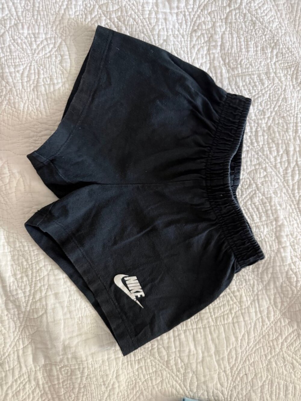 Nike Kids Black Shorts Size 5 (4-5Y) - Cotton